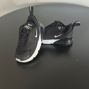 KIDS' TODDLER NIKE AIR MAX 270 CASUAL SHOES size 8